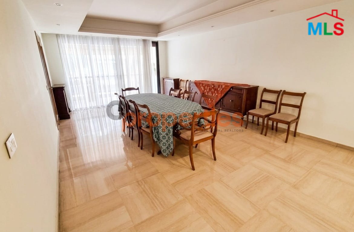 Apartment For Sale In Achrafieh – CPBMH27