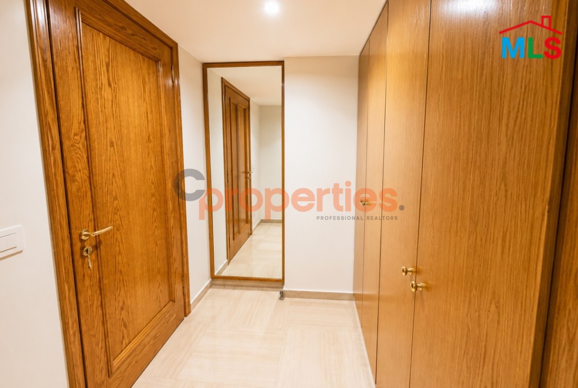 Apartment For Sale In Achrafieh – CPBMH27
