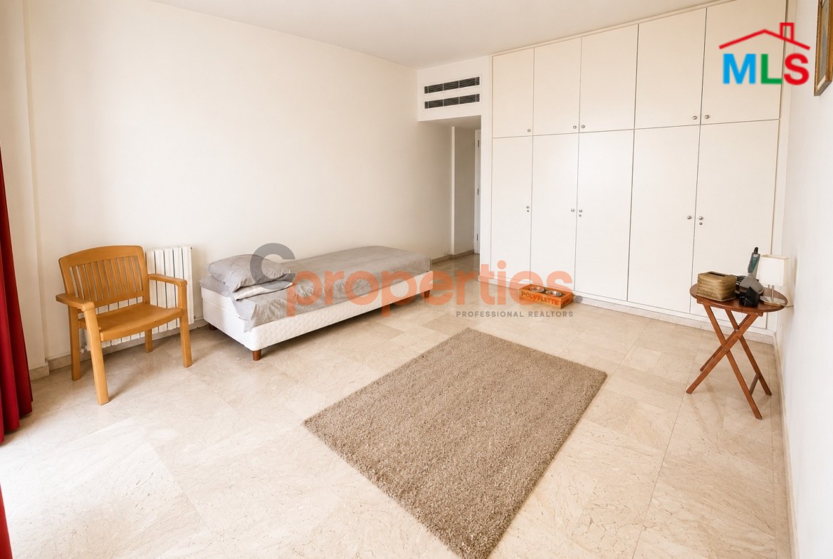Apartment For Sale In Achrafieh – CPBMH27
