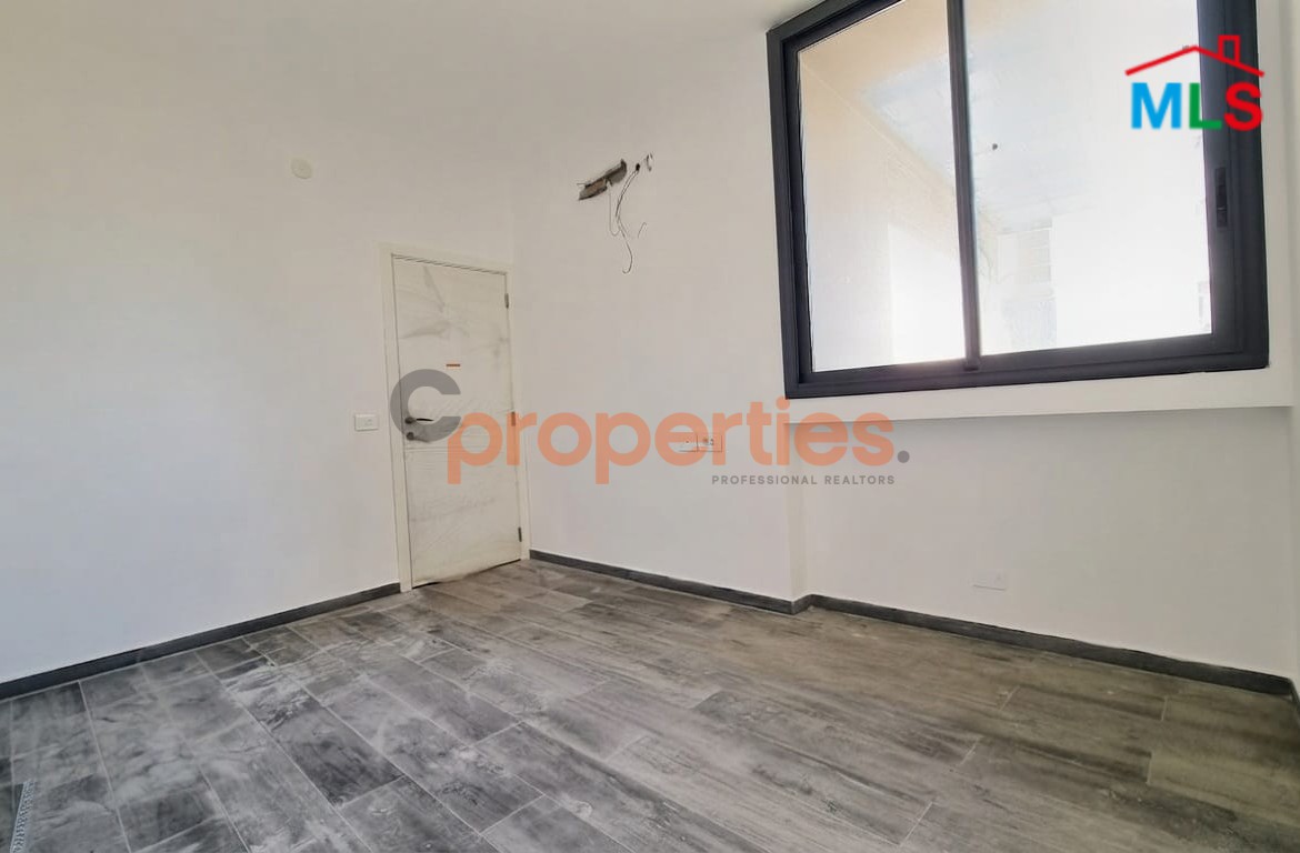 Apartment For Sale In Achrafieh – CPBMH29