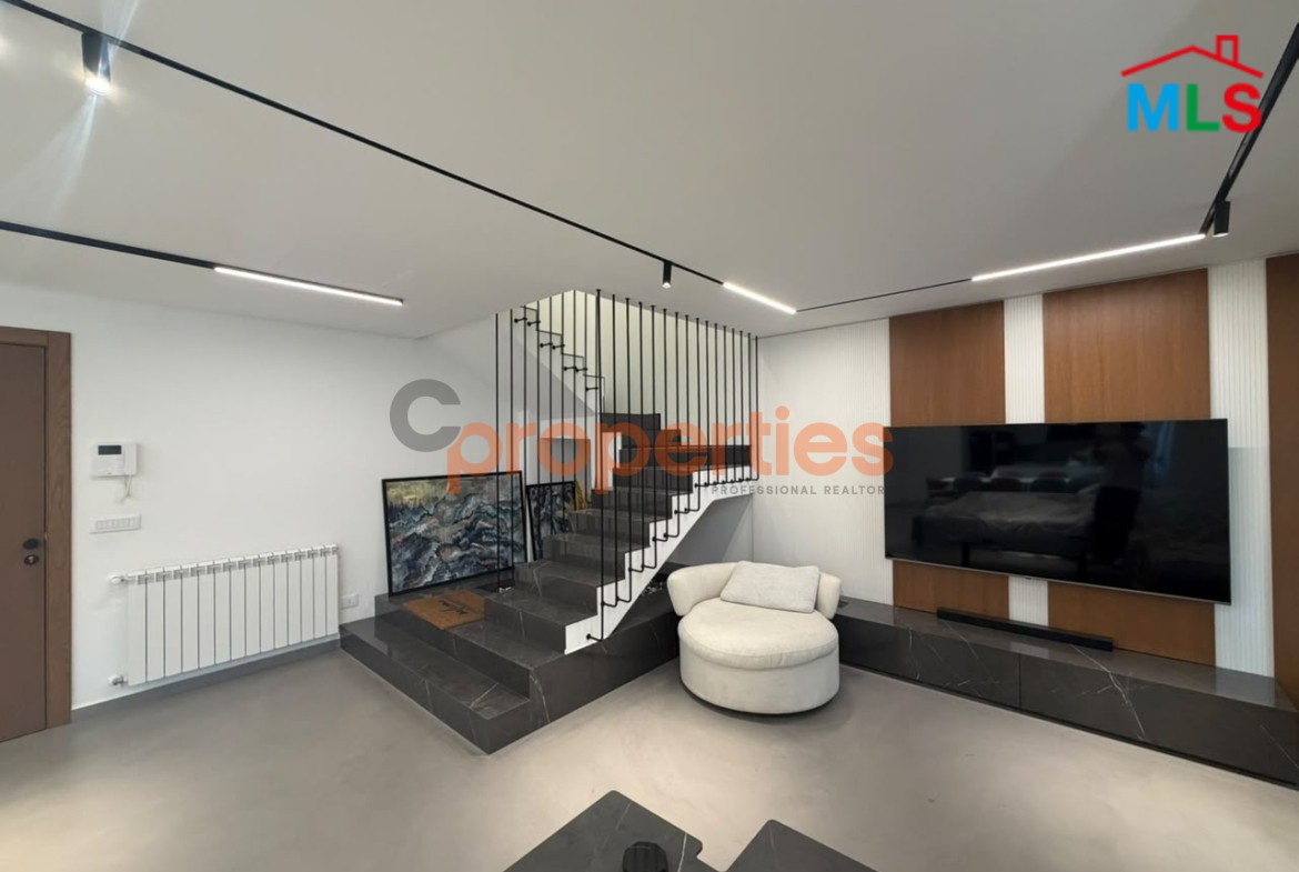 Apartment for sale in Hazmieh CPMK220 شقة للبيع في الحازمية