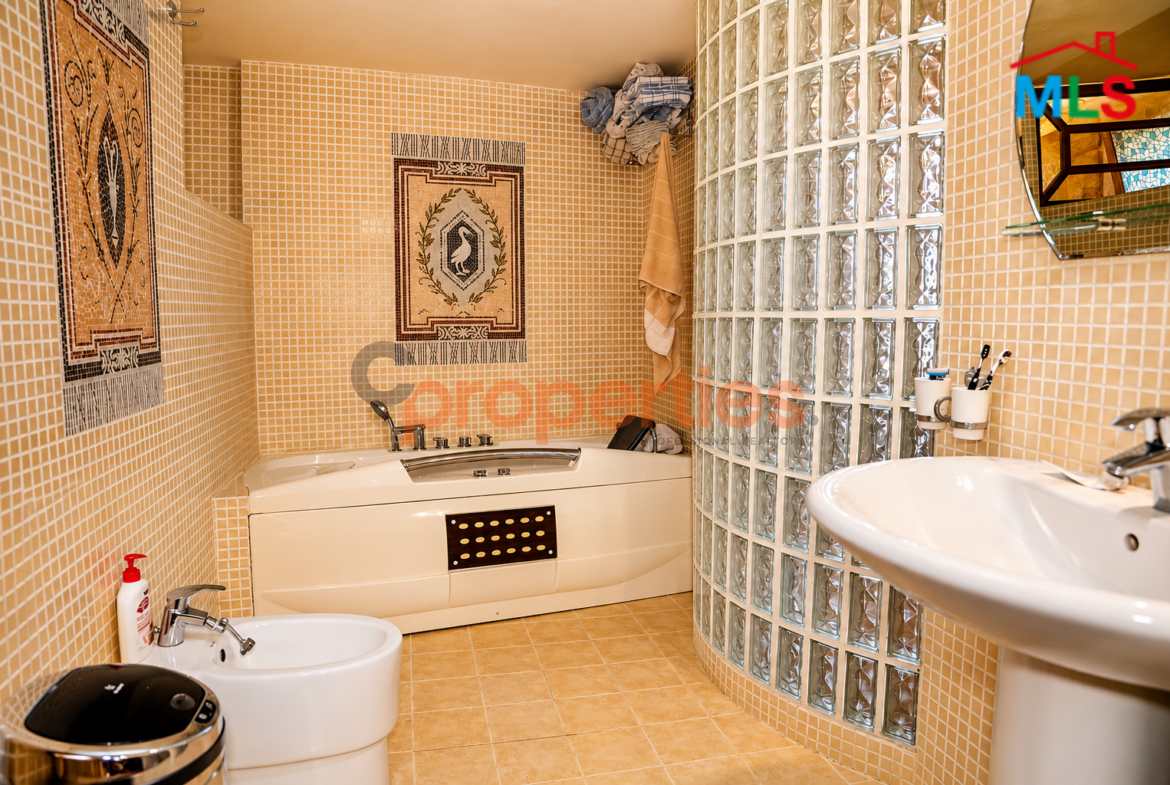 Apartment for sale in Yarze – CPFY301 شقة للبيع في اليرزة