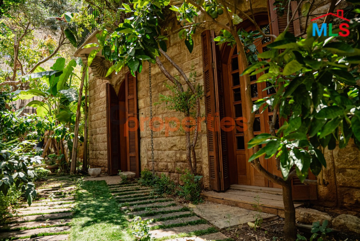 Apartment for sale in Yarze – CPFY301 شقة للبيع في اليرزة