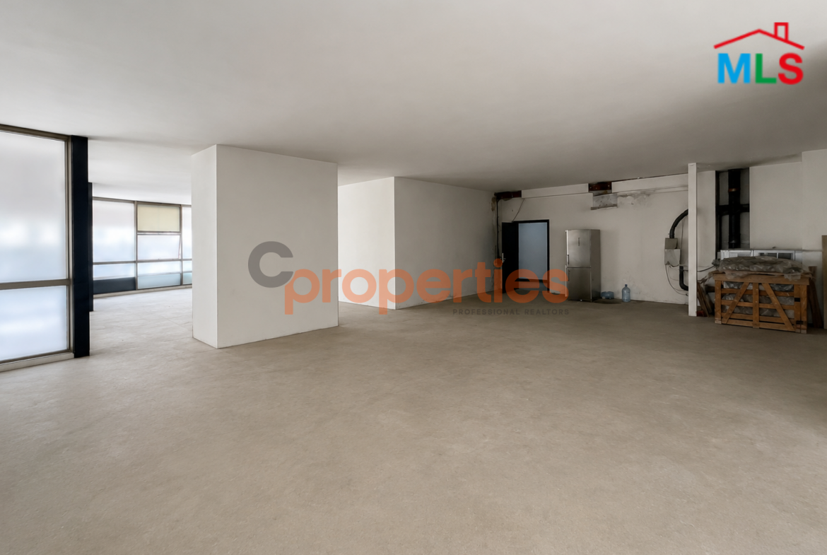 Showroom For Sale In Achrafieh | Fassouh – CPBRC25