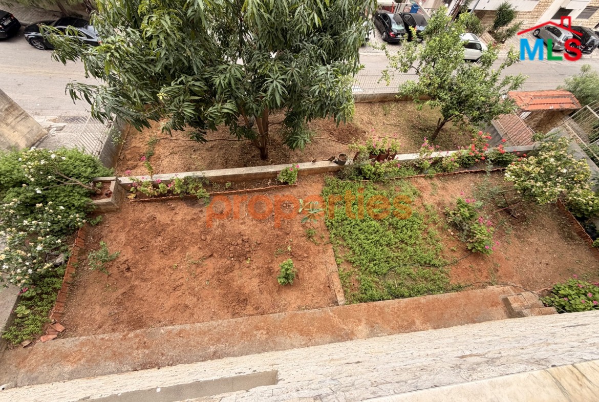 Apartment with Garden for Sale in Naccache – CPLO21