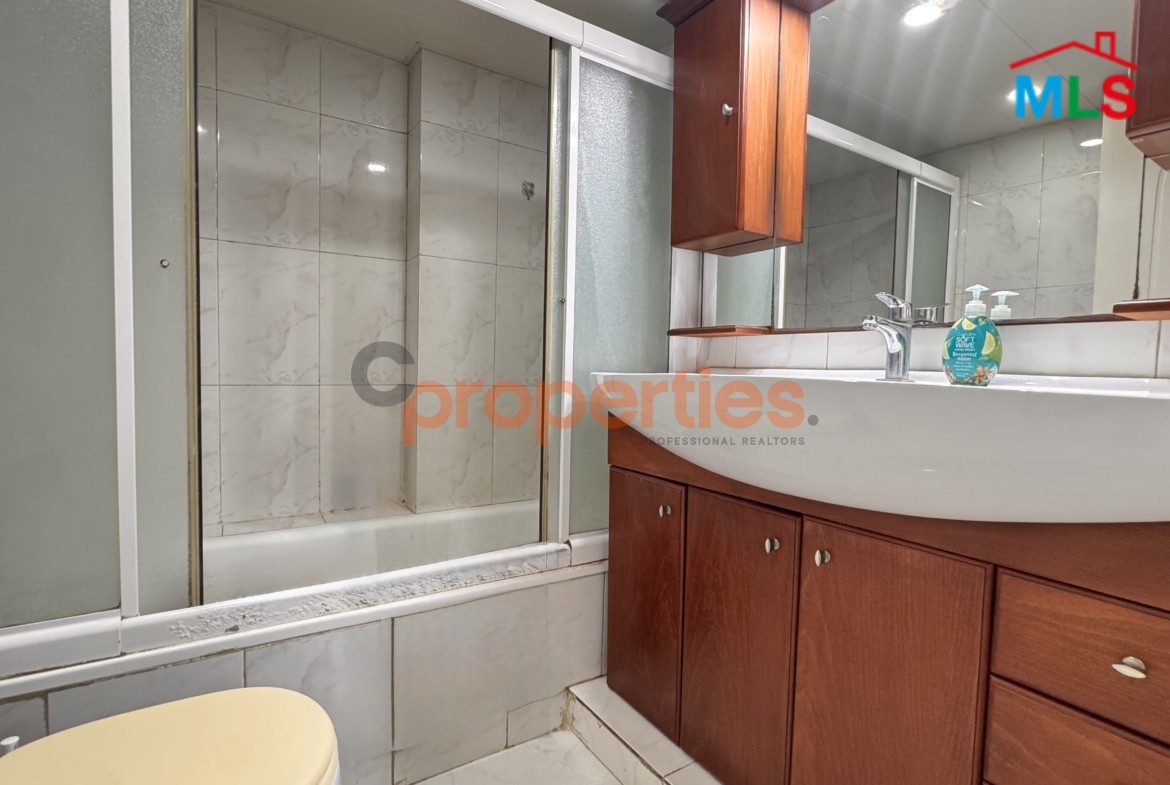 Apartment For Sale In Awkar – CPTA125- شقة للبيع في منطقة عوكر
