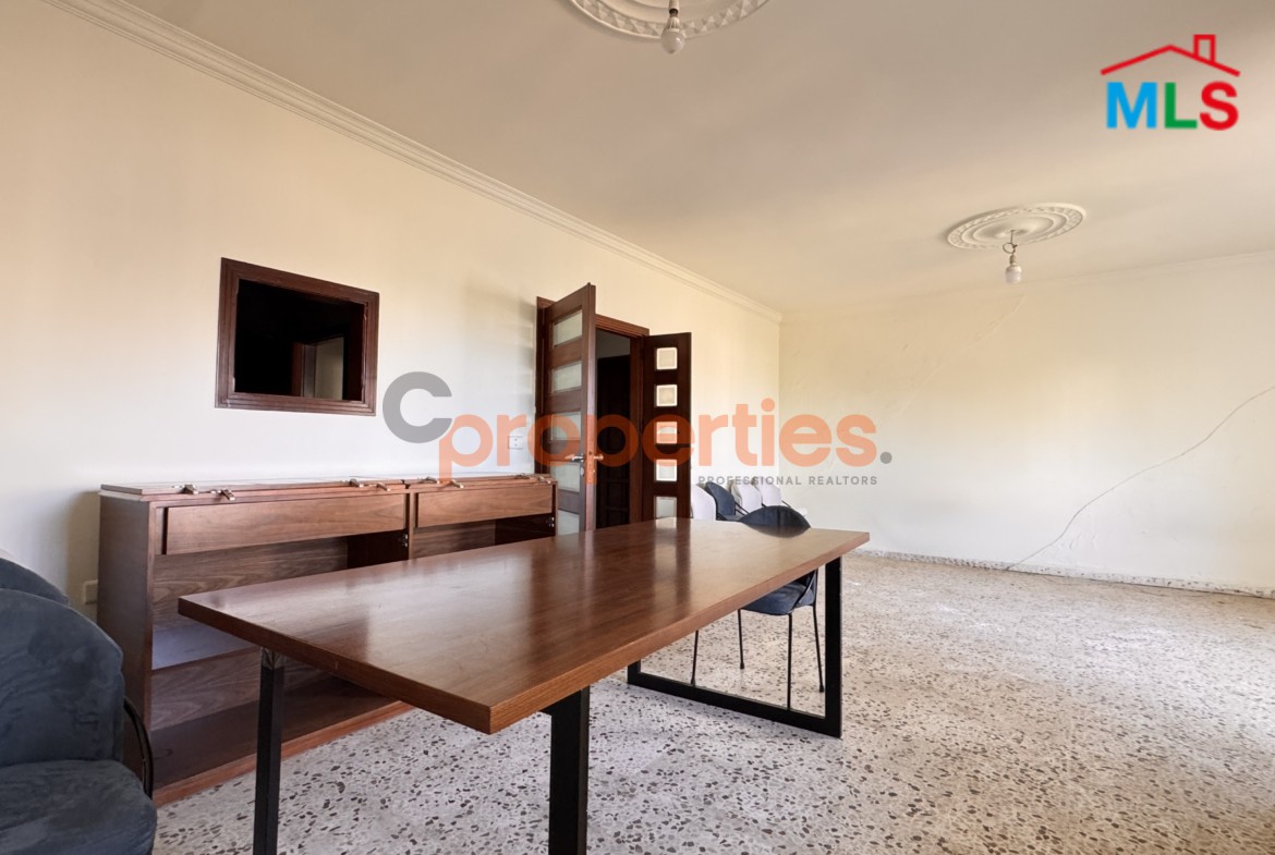 Apartment For Sale In Awkar- CPTA126- شقة للبيع في منطقة عوكر