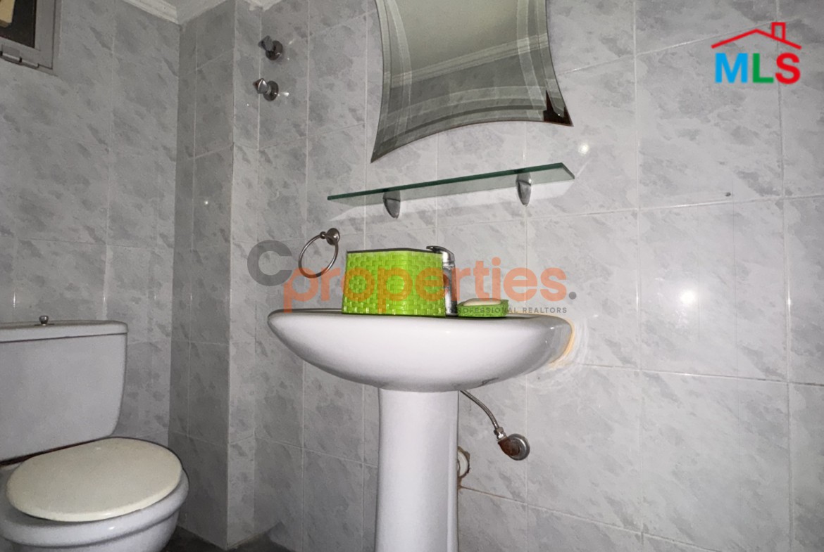 Apartment For Sale In Awkar- CPTA126- شقة للبيع في منطقة عوكر