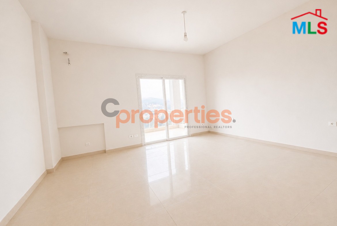 Apartment for sale in Ballouneh – CPKGK03 – ШґЩ‚Ш© Щ„Щ„ШЁЩЉШ№ ЩЃЩЉ ШЁЩ„Щ€Щ†Ш©