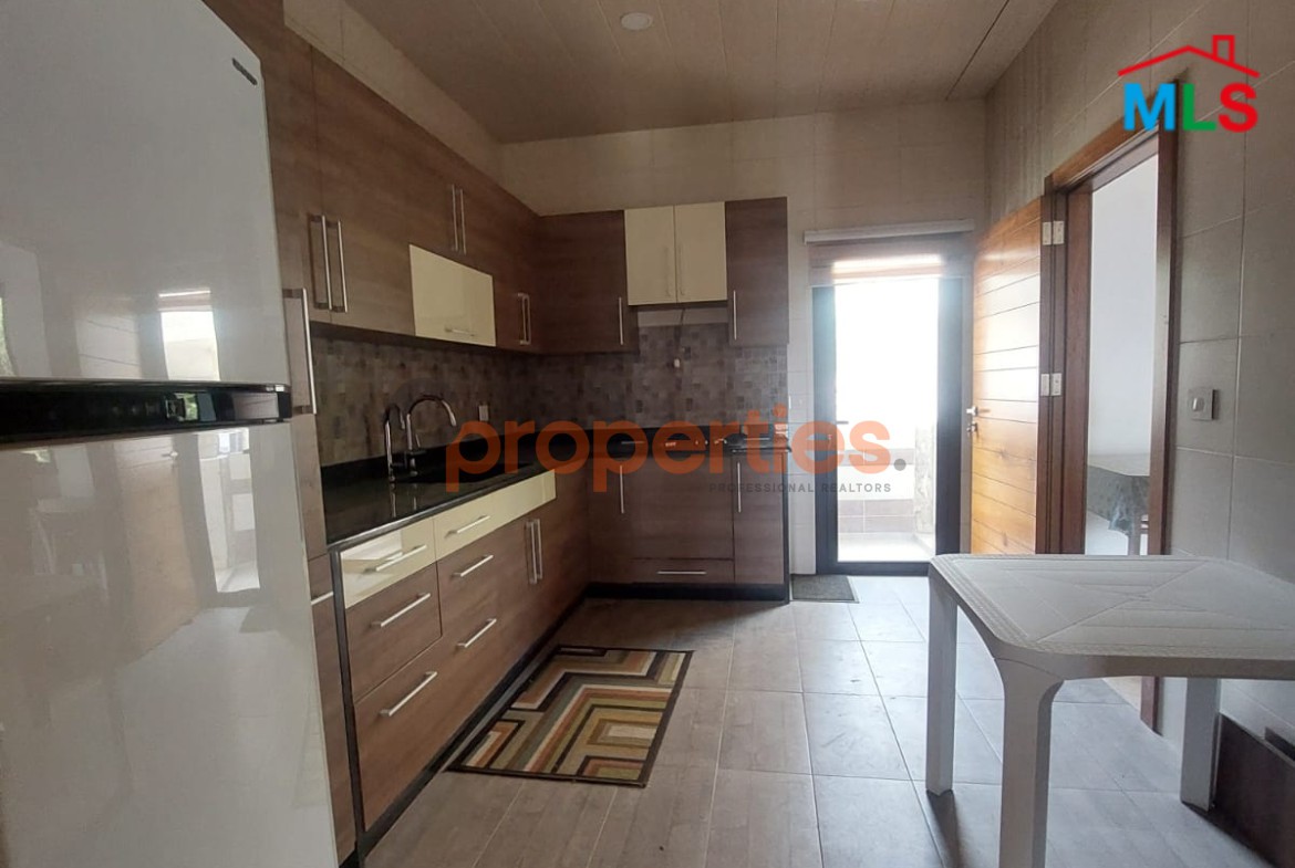 Apartment for Sale in Kleiat شقة للبيع في القليعات CPKHS01