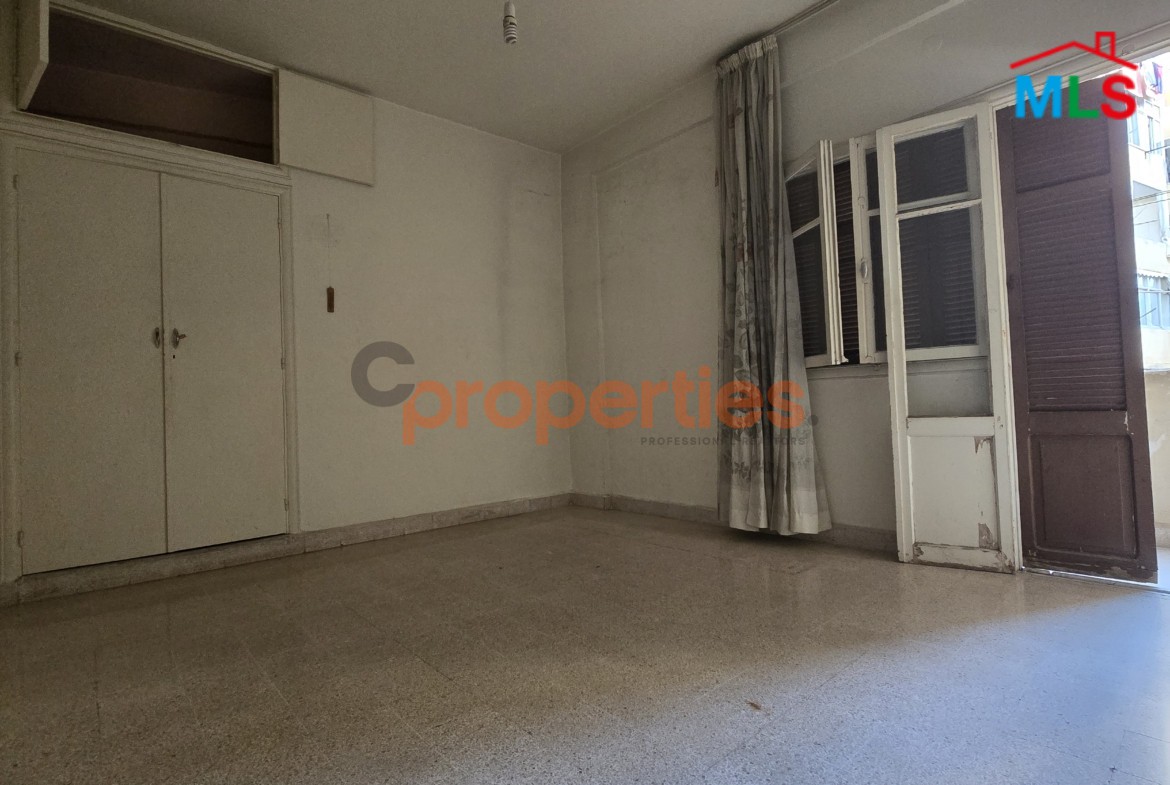 Apartment For Sale In Ein El Remmaneh شقة للبيع في عين الرمانة – CPJA84