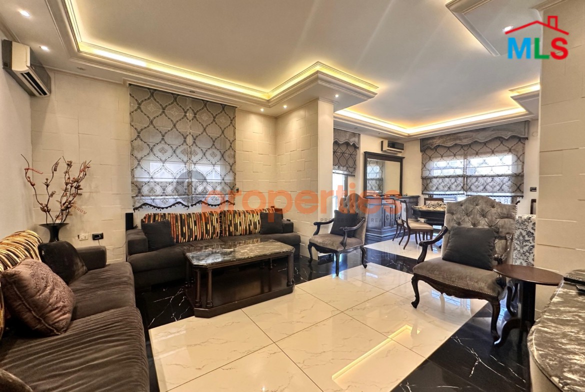 Apartment For Sale in Ramlet al Baydah شقة للبيع في رملة البيضاء CPBHS134