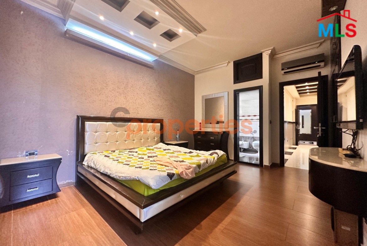 Apartment For Sale in Ramlet al Baydah شقة للبيع في رملة البيضاء CPBHS134