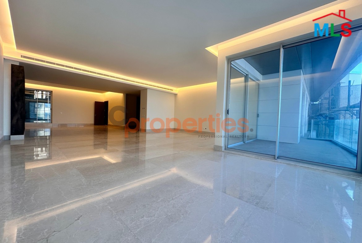 Luxury Apartment For Sale in Ras Beirut شقة للبيع في راس بيروت – CPBHS133