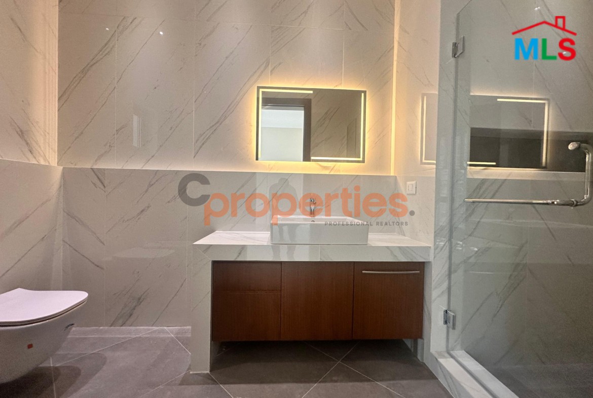 Luxury Apartment For Sale in Ras Beirut شقة للبيع في راس بيروت – CPBHS133