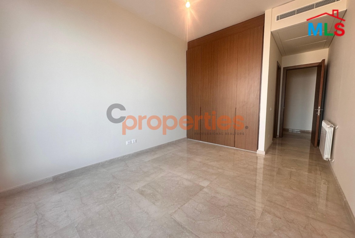Luxury Apartment For Sale in Ras Beirut شقة للبيع في راس بيروت – CPBHS133