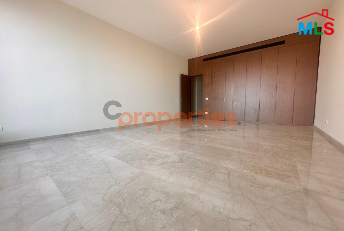 Luxury Apartment For Sale in Ras Beirut شقة للبيع في راس بيروت – CPBHS133