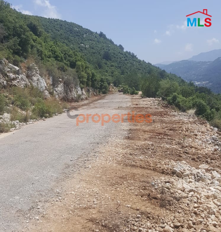 Land For Sale In Blat-أرض للبيع في بلاط-جبيل-CPJGK128