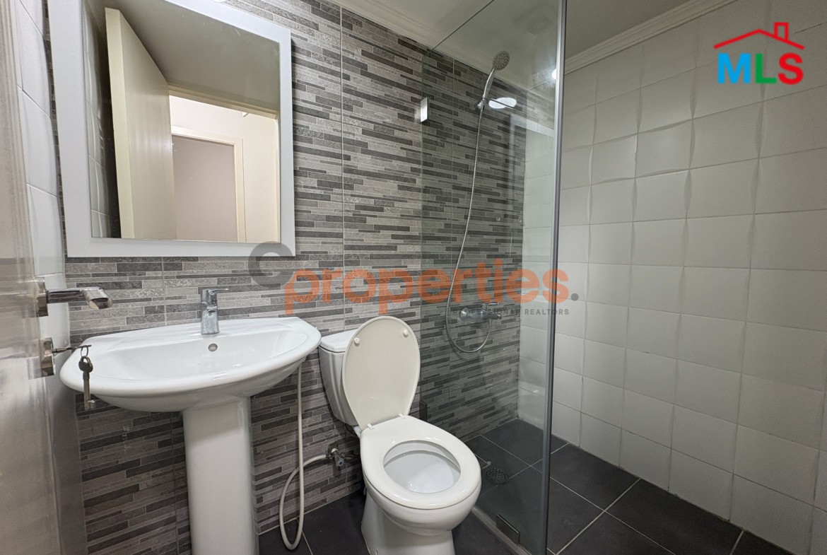Apartment For Sale in Jbeil شقة للبيع في جبيل CPJGN69