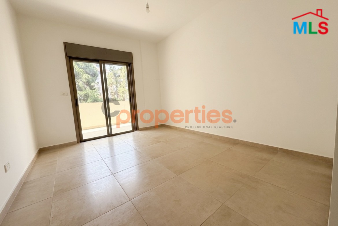 Apartment with Terrace and Garden for Sale in Naccache – CPLO19