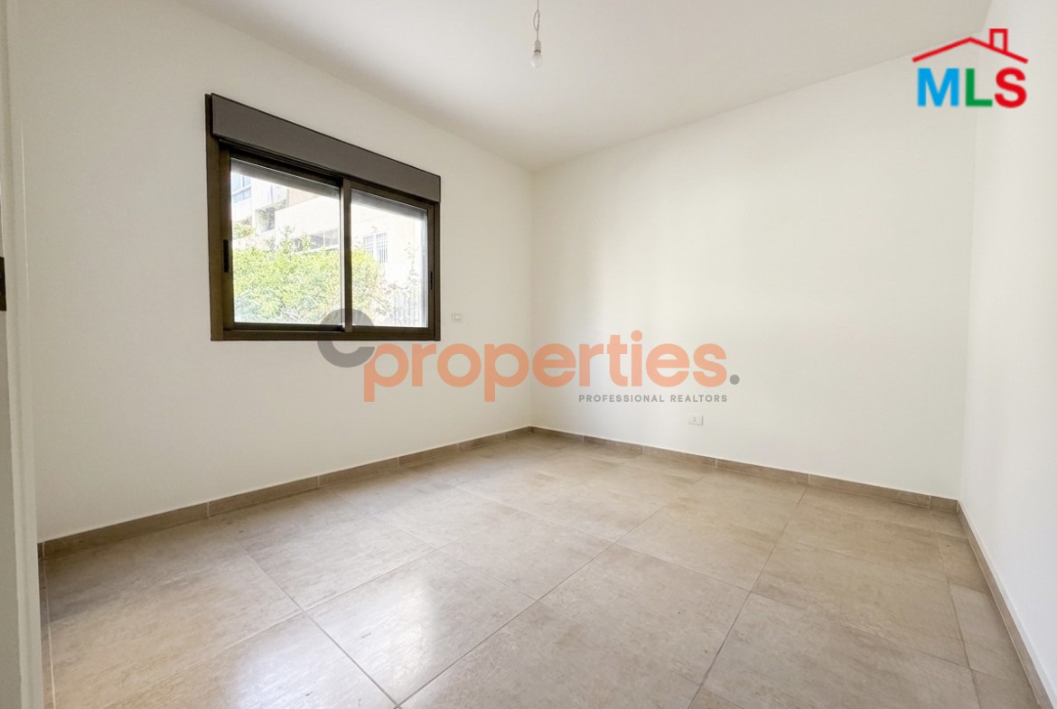 Apartment with Terrace and Garden for Sale in Naccache – CPLO19