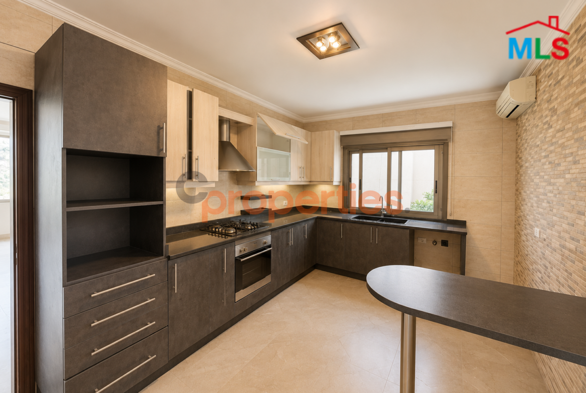 Apartment for sale in Hazmieh شقة للبيع في الحازمية CPMK219