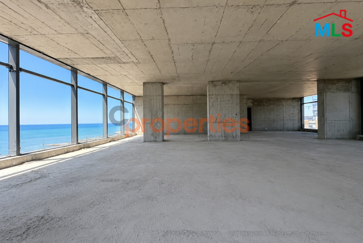 Office For Sale in Antelias مكتب للبيع في أنطلياس CPES169