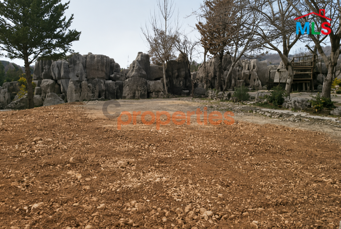 Premium Land For Sale in Faitroun أرض للبيع في فيطرون CPES255