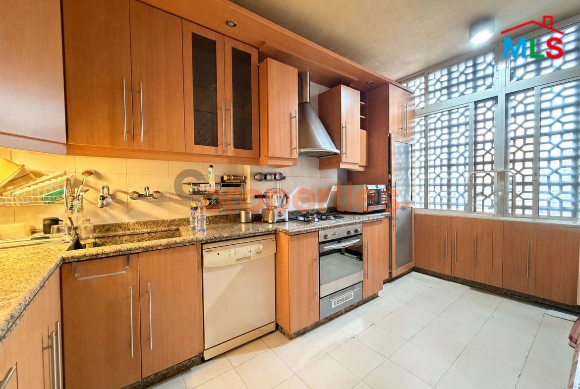 Apartment For Sale in Dekwaneh with Terrace شقة للبيع CPES245