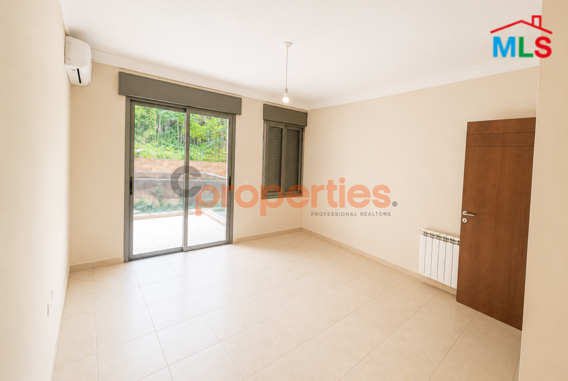 Apartment For Sale In Achrafiye-CPBJW16