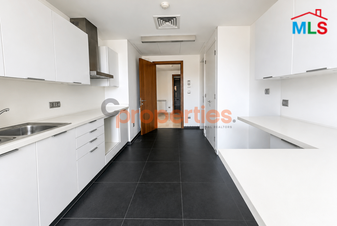 Apartment For Sale in Downtown Beirut شقة للبيع في داون تاون – CPBHS129