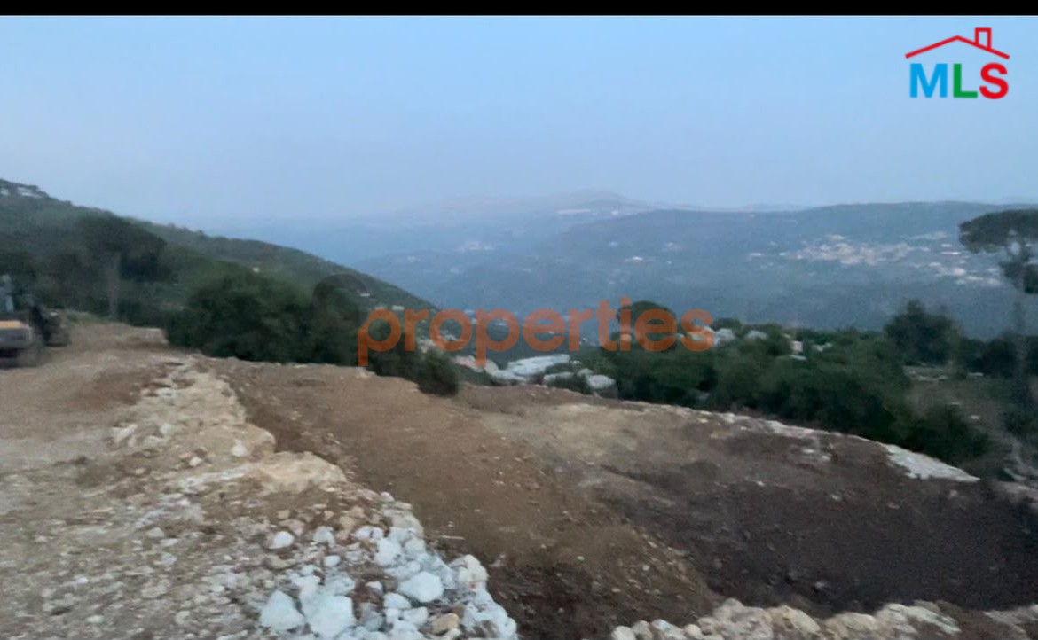 Land For Sale In Baabdat – CPBJW14