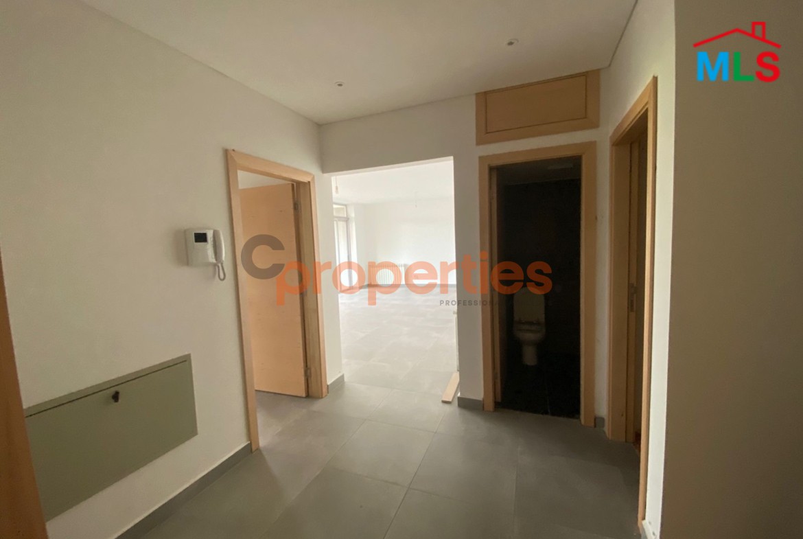 Luxurious And Spacious Apartment For Sale In Achrafieh | Rmeil – CPBRC20