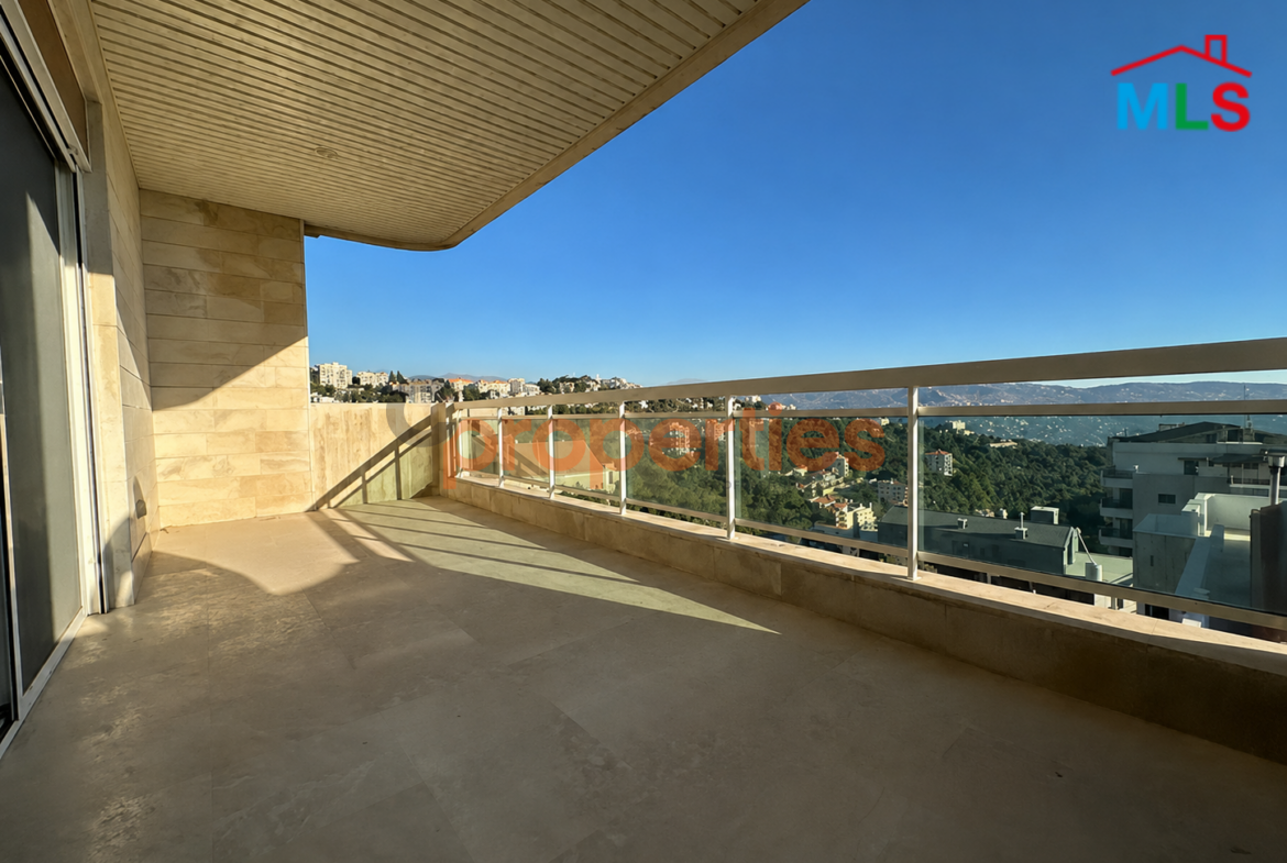 Apartment For Sale in Rayfoun شقة للبيع في ريفون – CPES257