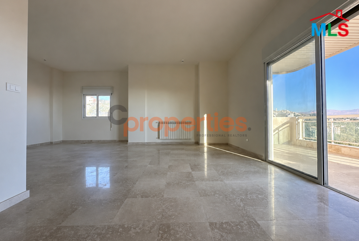 Apartment For Sale in Rayfoun شقة للبيع في ريفون – CPES257