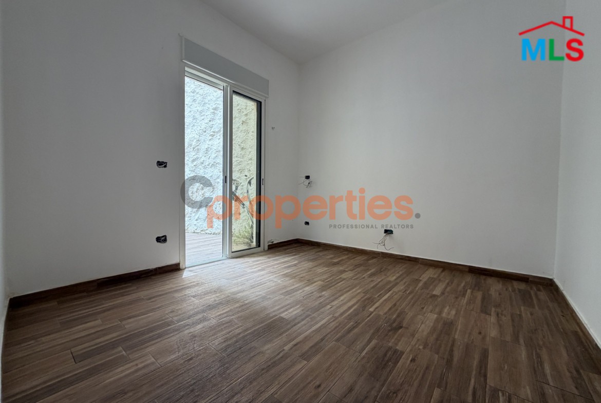 Apartment For Sale in Rabweh CPCF218 شقة للبيع في الربوه