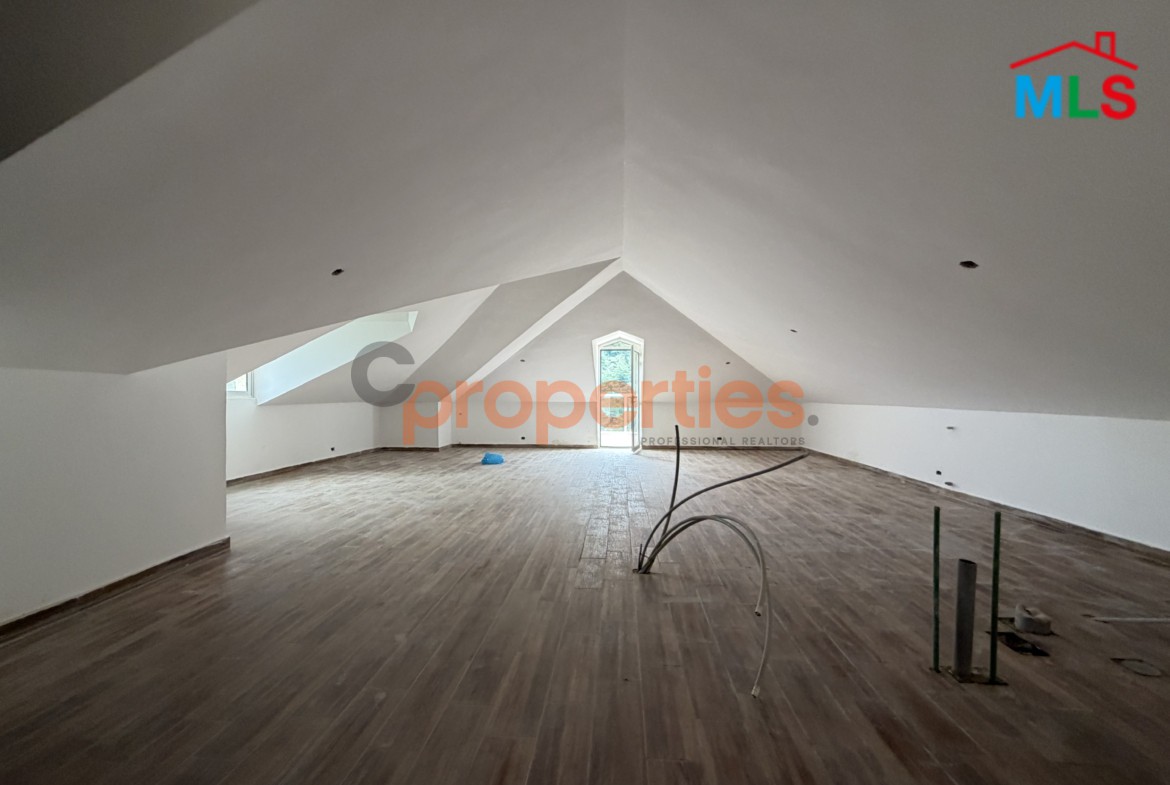 Apartment For Sale in Rabweh CPCF219 شقة للبيع في الربوه