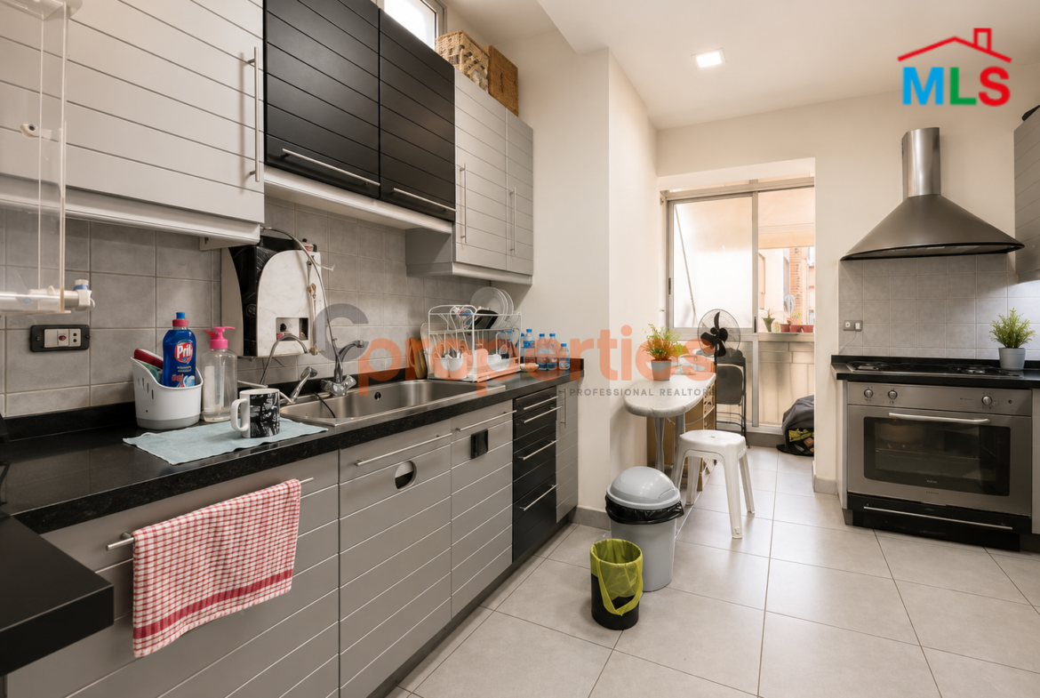 Apartment for sale in Hamra CPBMKH42