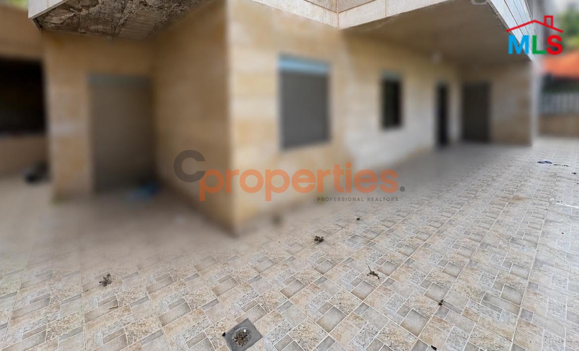 Apartment For Sale in Baabda – CPCH42