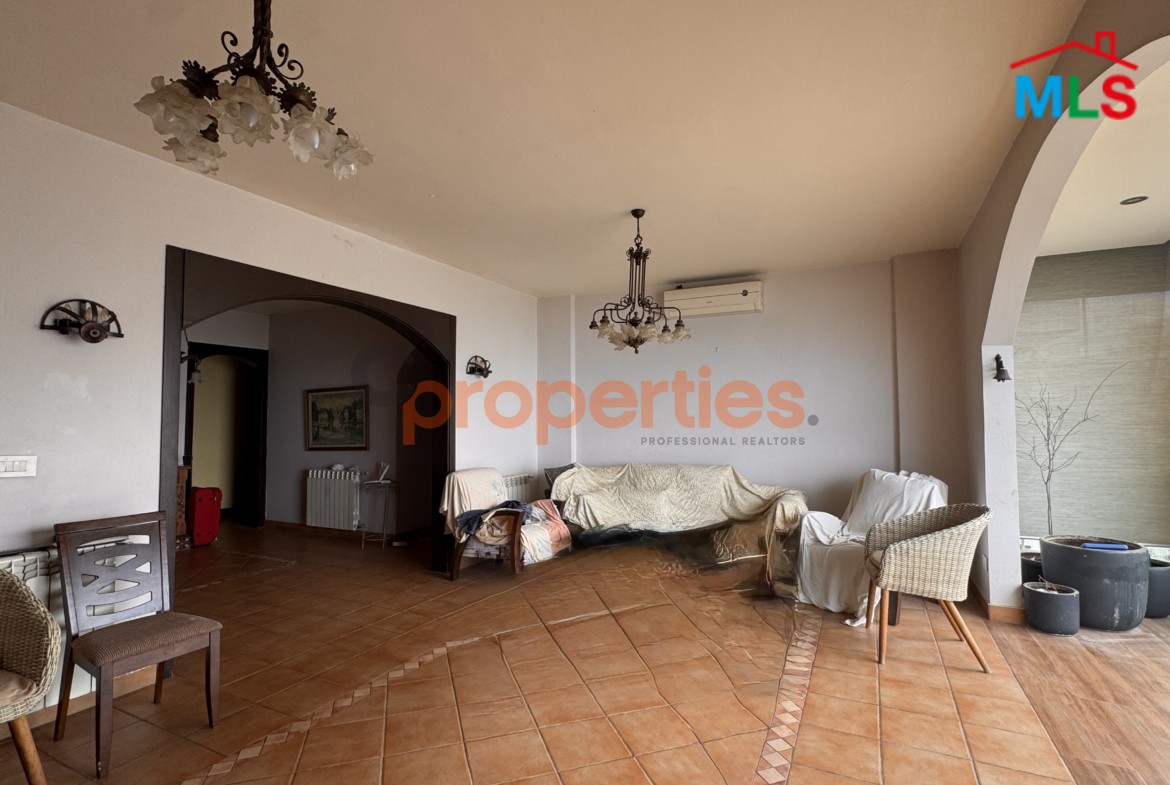 Apartment For Sale In Beit El Chaar Belle vue – ШґЩ‚Ш© Щ„Щ„ШЁЩЉШ№ ЩЃЩЉ ШЁЩЉШЄ Ш§Щ„ШґШ№Ш§Ш± – CPTA112