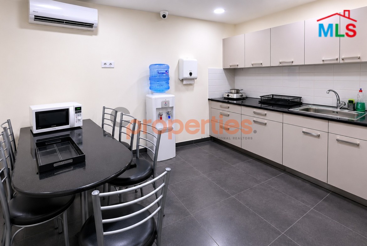 Shop For Sale In Achrafieh – CPBMH24 محل للبيع في الأشرفية