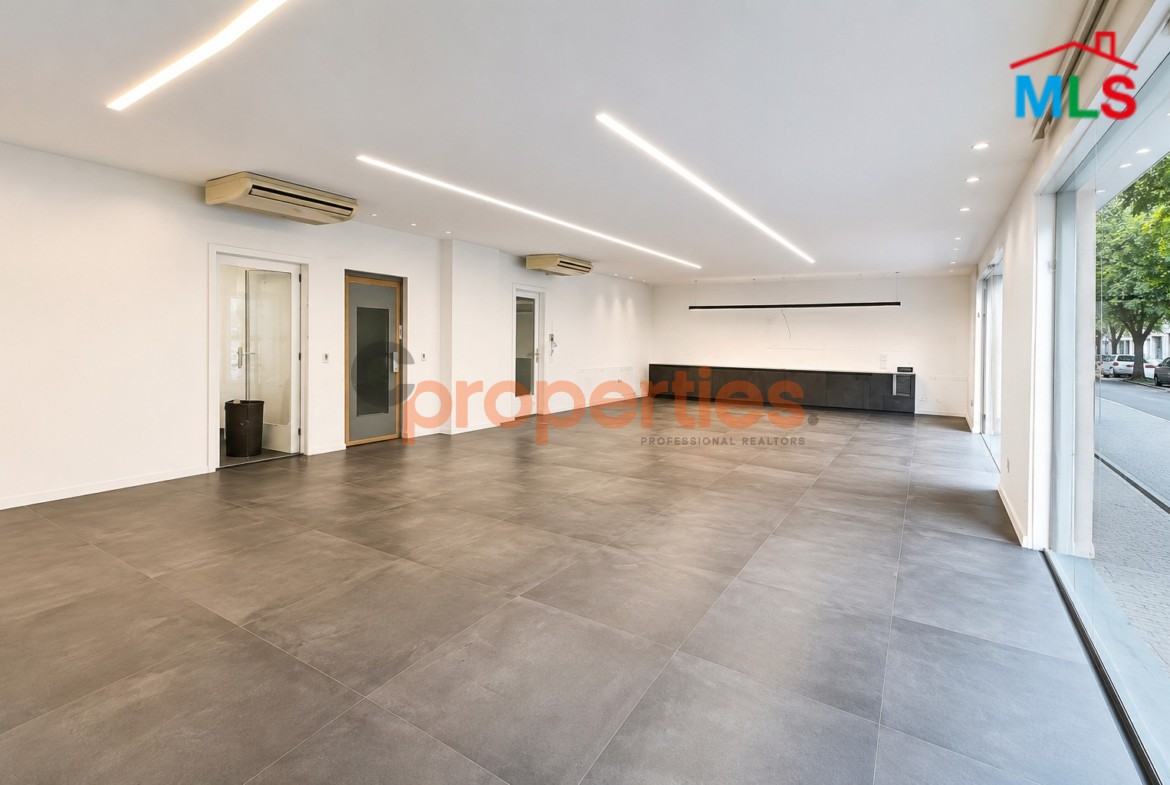 Shop For Sale In Achrafieh – CPBMH24 محل للبيع في الأشرفية
