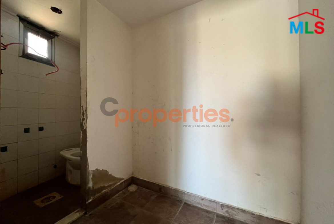 Core&Shell Apartment for sale in Hamra CPBMKH30 ШґЩ‚Ш© Щ„Щ„Щ‘ШЁЩЉШ№ ЩЃЩЉ Ш§Щ„Ш­Щ…Ш±Ш§