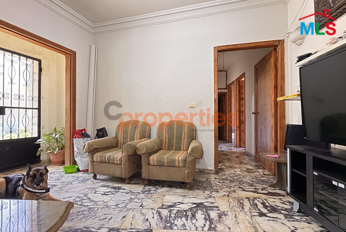 Apartment for Sale With Terrace and Shop in Beit El Chaar- منزل ومحل للبيع في بيت الشعار CPTA108