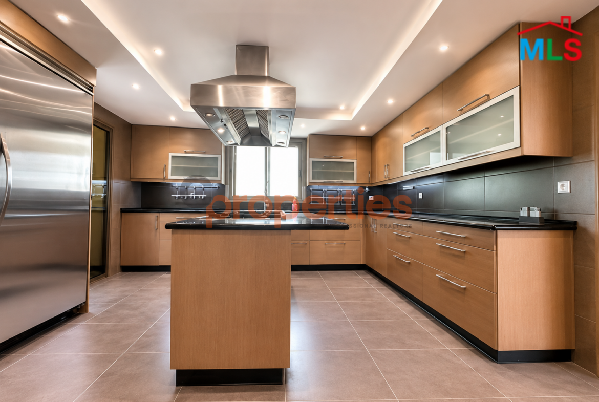 Triplex For Sale in Jnah – CPBHS97