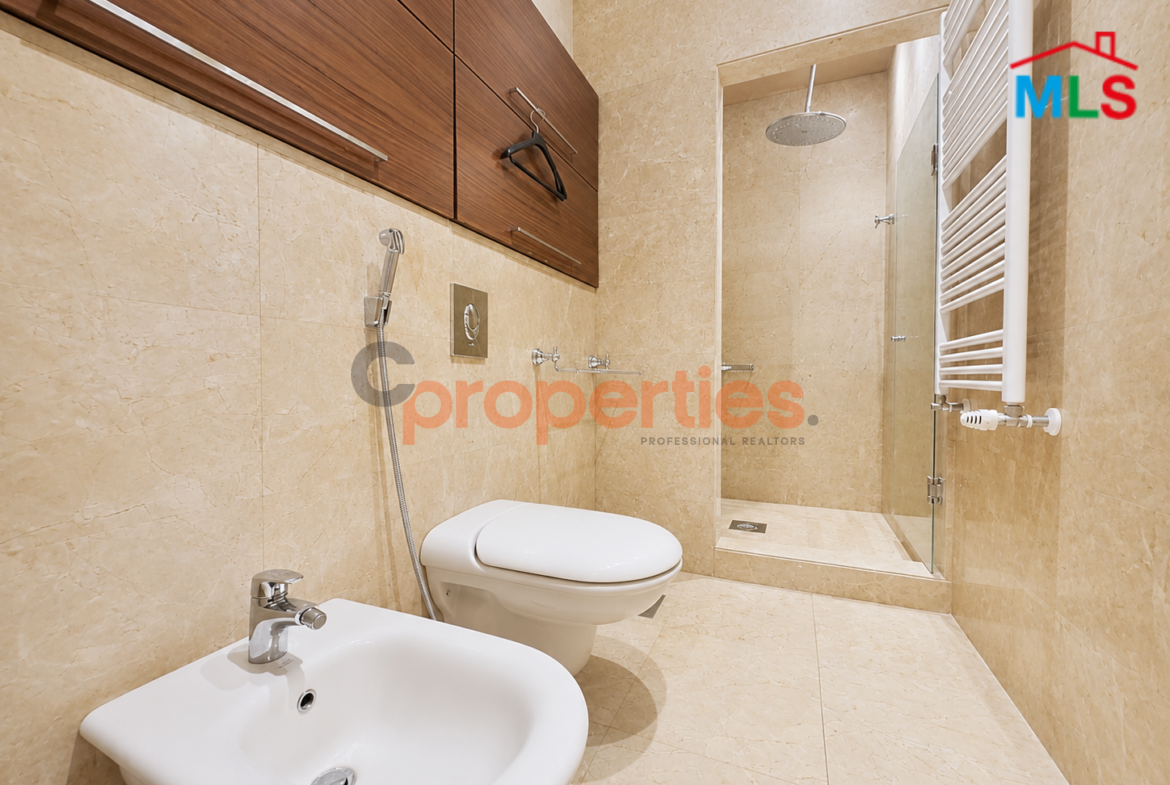 Triplex For Sale in Jnah – CPBHS97