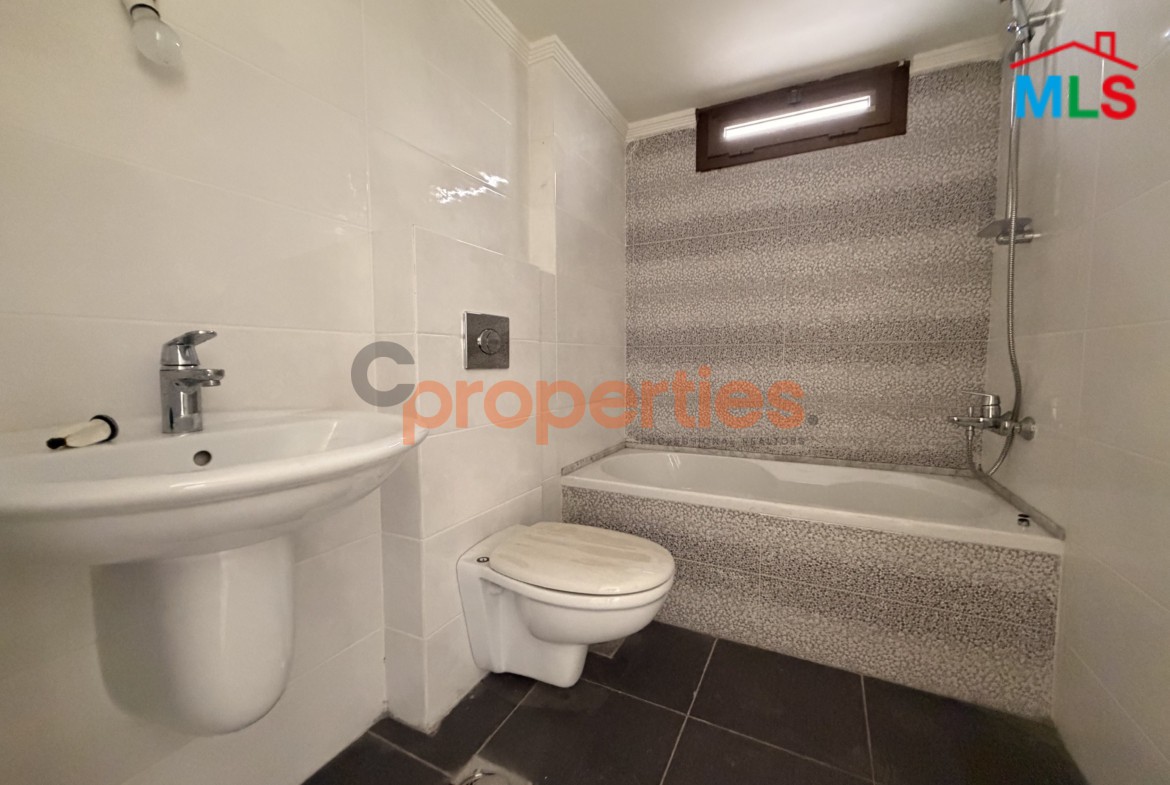 Apartment For Sale In Naccache – CPLO04