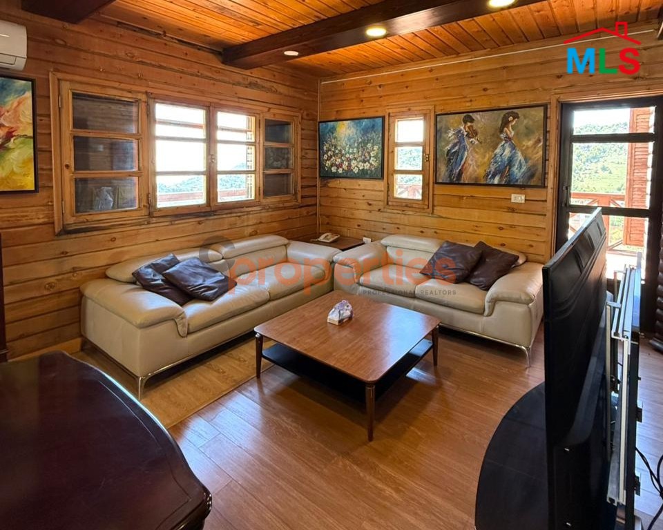 Villa For Sale in Achqout – فيلا للبيع في عشقوت – CPESR05