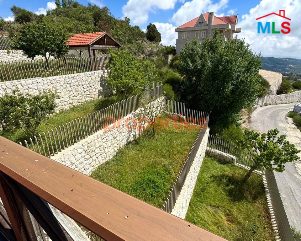 Villa For Sale in Achqout – فيلا للبيع في عشقوت – CPESR05