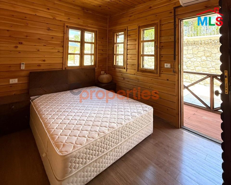 Villa For Sale in Achqout – فيلا للبيع في عشقوت – CPESR05